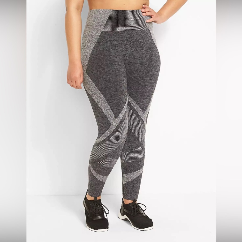 EUC LIVI ACTIVE HIGH-RISE SEAMLESS LEGGINGS